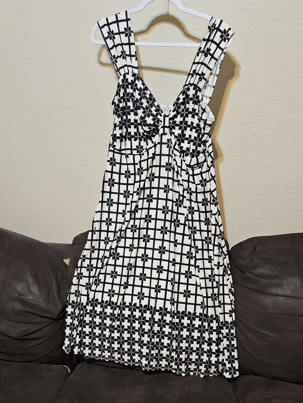 FunFash Black & White Floral Grid Midi Dress
